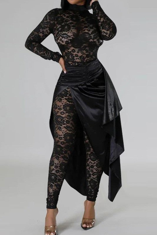 Lace Me Set