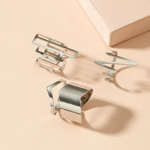 Striking Silver Ring Set