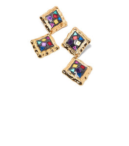 Dangle statement maker earrings!